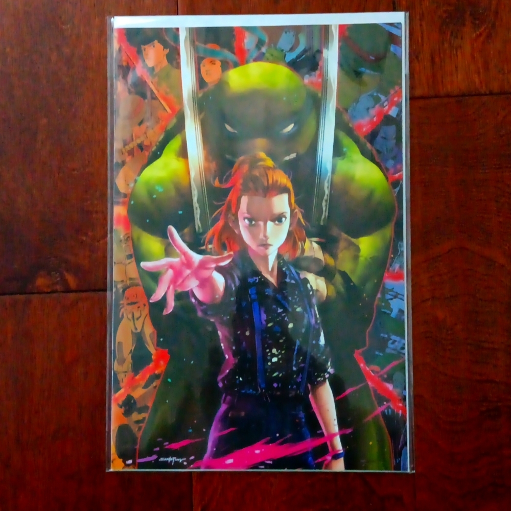 Teenage mutant ninja turtles #2 Santa Fung Stranger Things Virgin Variant Comic